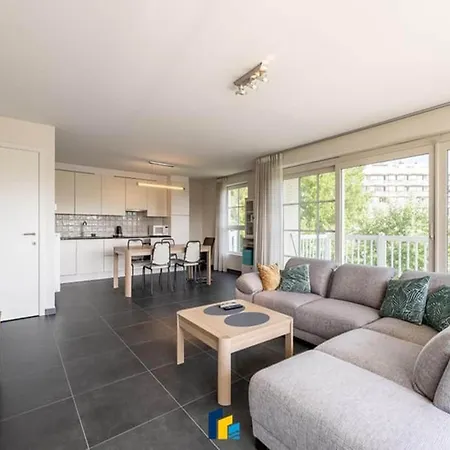 Apartament 2br With Terrace Near Blankenberge